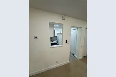 151 SE 6th Avenue #8, Pompano Beach, FL 33060 - Photo 3