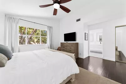 1021 NW 108th Avenue, Plantation, FL 33322 - Photo 17