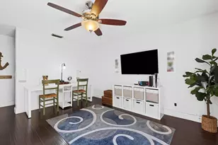 1021 NW 108th Ave, Plantation, FL 33322 - Photo 11