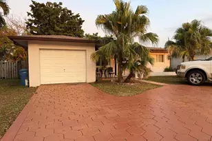 4520 NE 1st Terrace, Fort Lauderdale, FL 33334 - Photo 1