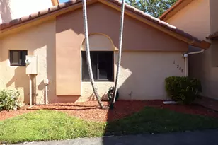 11248 SW 11th St, Hollywood, FL 33025 - Photo 3