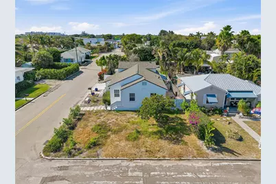 702 N 11th Avenue, Lake Worth Beach, FL 33460 - Photo 27