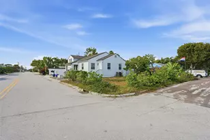 702 N 11th Ave, Lake Worth Beach, FL 33460 - Photo 5