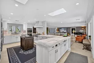 2644 NE 37th Dr, Fort Lauderdale, FL 33308 - Photo 9