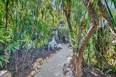 2644 NE 37th Drive, Fort Lauderdale, FL 33308 - Photo 81