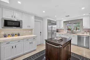 2644 NE 37th Dr, Fort Lauderdale, FL 33308 - Photo 27