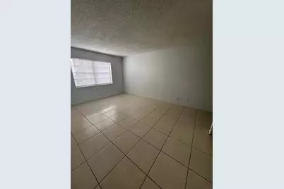 9235 SW 8th Street #410, Boca Raton, FL 33428 - Photo 3