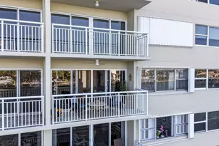 2611 N Riverside Dr, Pompano Beach, FL 33062 - Photo 59