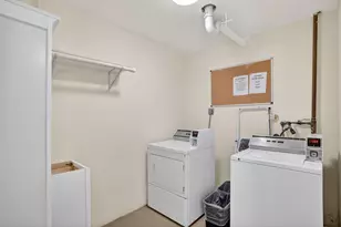 2611 N Riverside Dr, Pompano Beach, FL 33062 - Photo 43