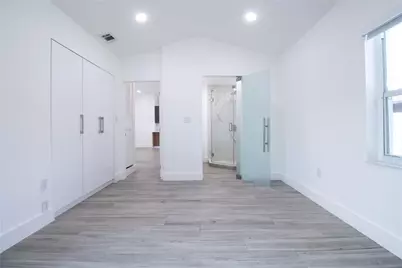 245 SW 20th Street, Fort Lauderdale, FL 33315 - Photo 13