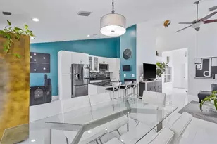 26 Dogwood Cir, Boynton Beach, FL 33436 - Photo 9