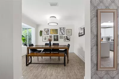 2621 NE 20th Street, Pompano Beach, FL 33064 - Photo 11