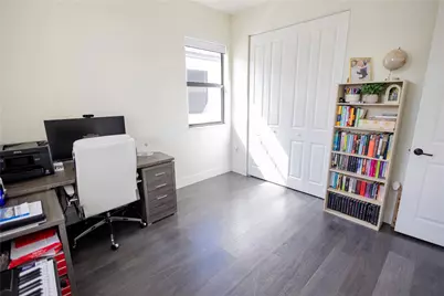 9766 W 34th Avenue, Hialeah, FL 33018 - Photo 27