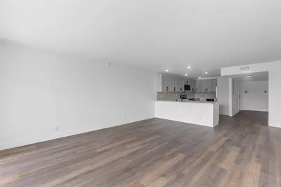 2800 N Palm Aire Drive #310, Pompano Beach, FL 33069 - Photo 13