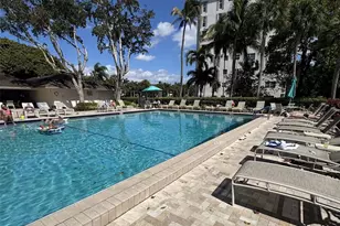 2800 N Palm Aire Dr, Pompano Beach, FL 33069 - Photo 25