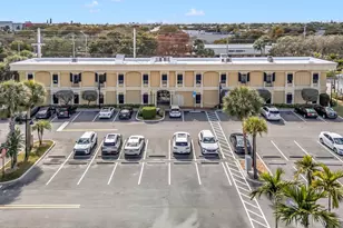 665 SE 10th St, Deerfield Beach, FL 33441 - Photo 1