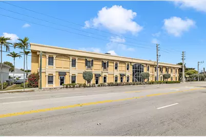 665 SE 10th Street #201, Deerfield Beach, FL 33441 - Photo 5