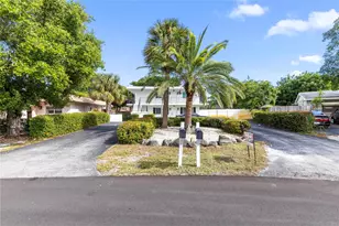 2182 NE 5th Cir, Boca Raton, FL 33431 - Photo 3