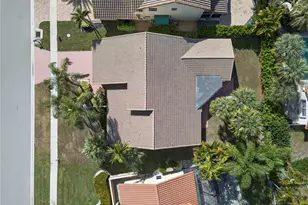 23203 L'Ermitage Cir, Boca Raton, FL 33433 - Photo 49