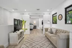 600 SW 8th Terrace, Fort Lauderdale, FL 33315 - Photo 17