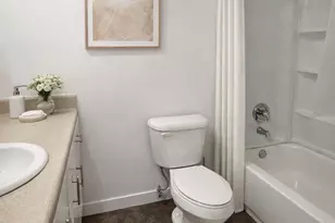 1142 NE 4th Ave, Fort Lauderdale, FL 33304 - Photo 5