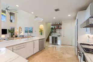 10301 Blue Palm St, Plantation, FL 33324 - Photo 19