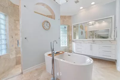 10301 Blue Palm Street, Plantation, FL 33324 - Photo 27