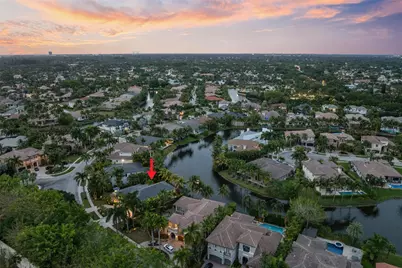 10301 Blue Palm Street, Plantation, FL 33324 - Photo 11