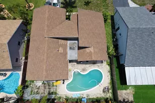 9711 NW 33rd St, Sunrise, FL 33351 - Photo 7