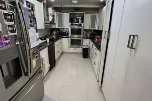 9711 NW 33rd St, Sunrise, FL 33351 - Photo 9