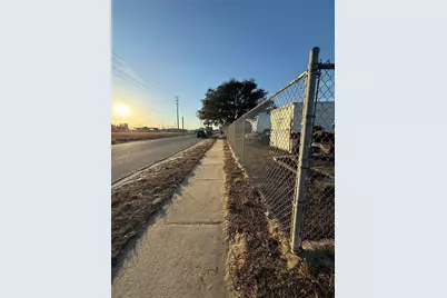 702 N Ridgewood Drive, Sebring, FL 33870 - Photo 19