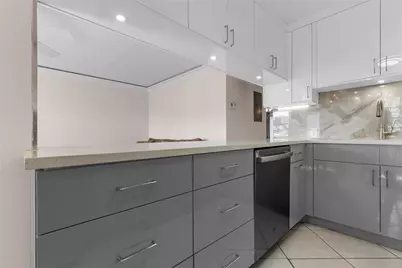 2122 Cambridge F #2122, Deerfield Beach, FL 33442 - Photo 9