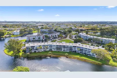 2122 NW Cambridge F #2122, Deerfield Beach, FL 33442 - Photo 35