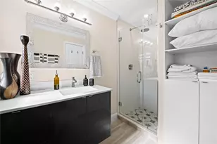 1500 NE 24th St, Wilton Manors, FL 33305 - Photo 23