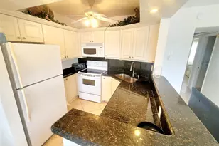 3200 NE 7th Ct, Pompano Beach, FL 33062 - Photo 7