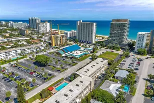 3200 NE 7th Ct, Pompano Beach, FL 33062 - Photo 1