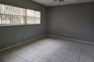 1005 Country Club Dr, Margate, FL 33063 - Photo 7