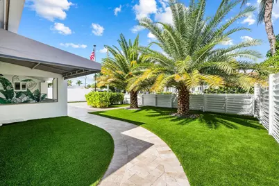 1108 Mango Isle, Fort Lauderdale, FL 33315 - Photo 9