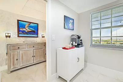 575 Oaks Lane #703, Pompano Beach, FL 33069 - Photo 19