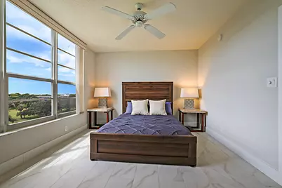 575 Oaks Lane #703, Pompano Beach, FL 33069 - Photo 17