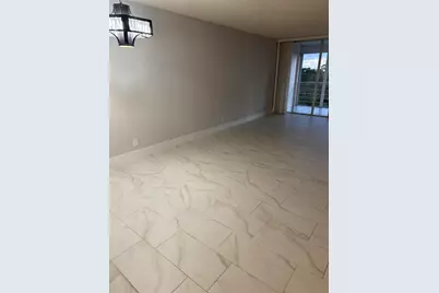 575 Oaks Lane #703, Pompano Beach, FL 33069 - Photo 43