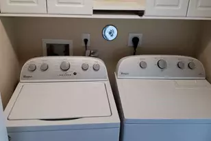 123 E Royal Palm Cir, Jupiter, FL 33458 - Photo 11