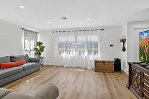 7741 NW 42nd Ct, Davie, FL 33024 - Photo 5