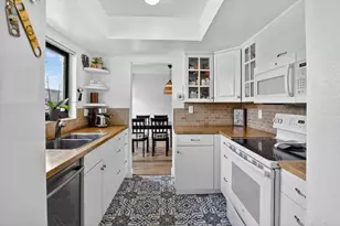 7741 NW 42nd Ct, Davie, FL 33024 - Photo 11