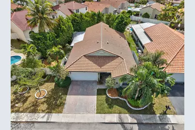 12512 NW 10th Court, Sunrise, FL 33323 - Photo 11