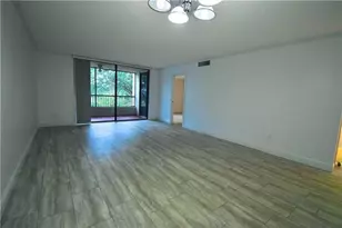 7500 NW 1st Ct, Plantation, FL 33317 - Photo 9