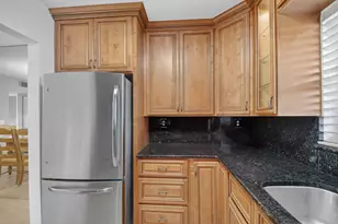 14689 E Canalview Dr, Delray Beach, FL 33484 - Photo 9