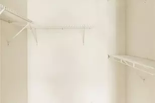 10116 Lombardy Dr, Tamarac, FL 33321 - Photo 9