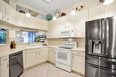 10116 Lombardy Drive #10116, Tamarac, FL 33321 - Photo 15