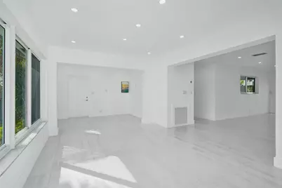 1960 SE 5th Court, Pompano Beach, FL 33060 - Photo 13